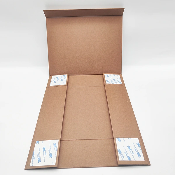 personnaliser une boîte cadeau pliante à faible coût logistique  