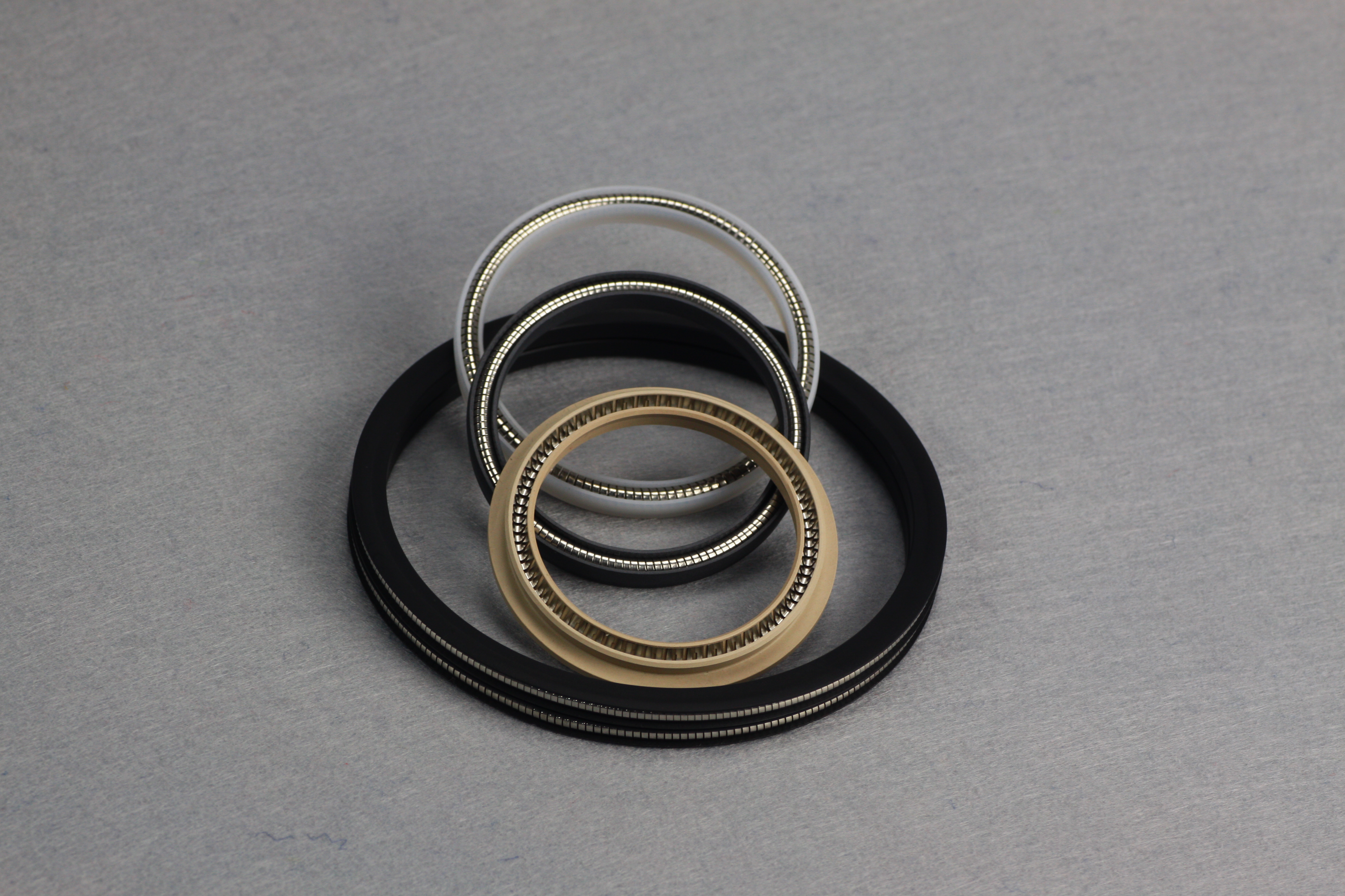 Alternative materials and technologies for PEEK seals