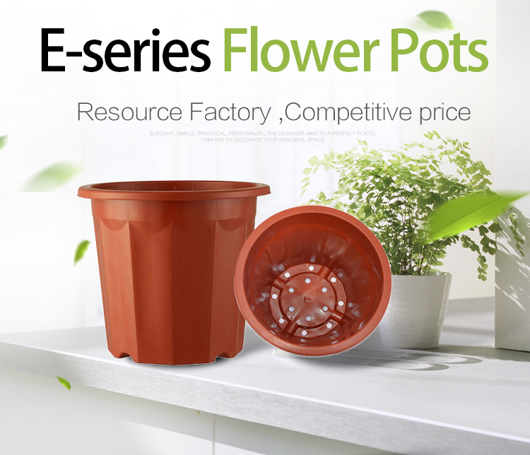 Plastic plant pots