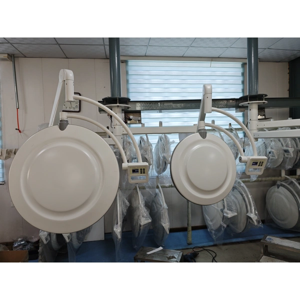  High Performance Portable Mobile Operating Light LED Ceiling Medical