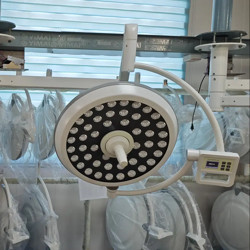  High Performance Portable Mobile Operating Light LED Ceiling Medical