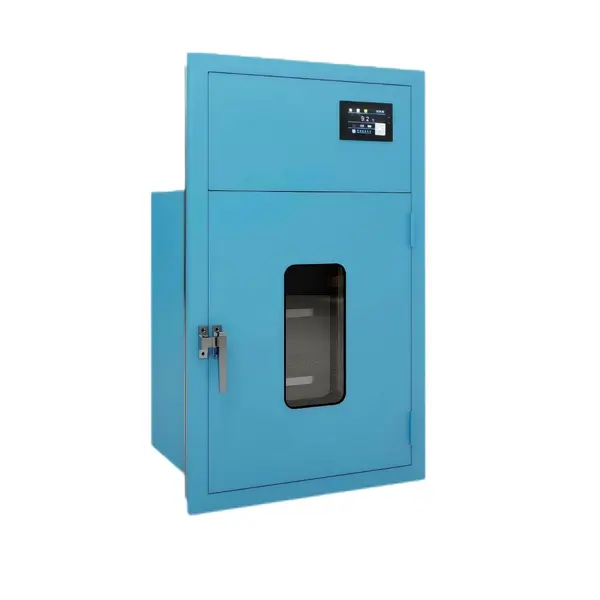 Low temperature thermostatic chamber