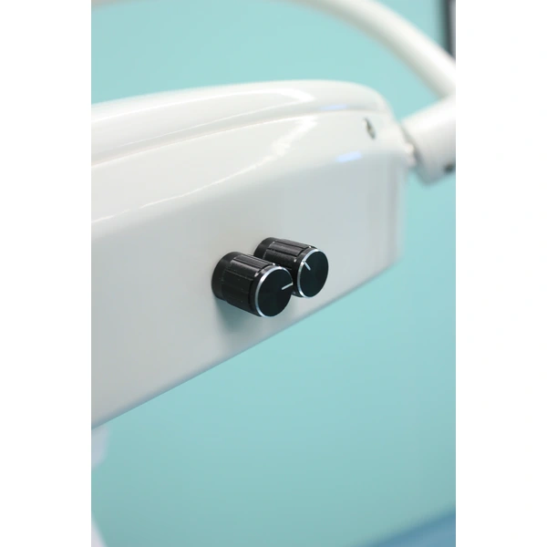 Operating Light Shadowless Surgical Lamp LED Cold Light Source Detachable Handle PLC System Rotary Switch Silent Brake Wheel