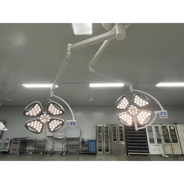 Operating Light Shadowless Surgical Lamp Imported LED Ultra-thin High-definition Optical Lens Petal Shaped Disinfection Handle