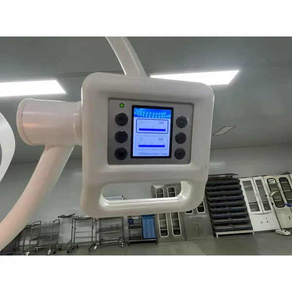 Operating Light Shadowless Surgical Lamp Imported LED Ultra-thin High-definition Optical Lens Petal Shaped Disinfection Handle