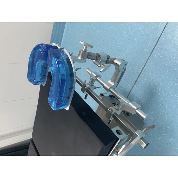Head frame for craniocerebral surgery