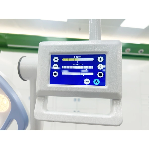 Wall-mounted High CRI (Ra>95) Single-arm OT light