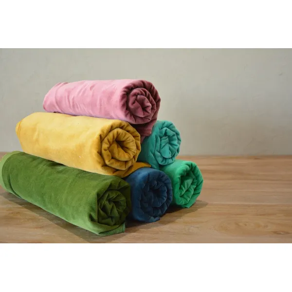 ​Yufeng Soft Velvet Cuddle Fabric Luxu