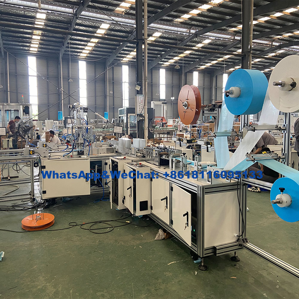 إلى إيطاليا! آلة صنع قناع الوجه الأوتوماتيكية على وشك الانتهاء