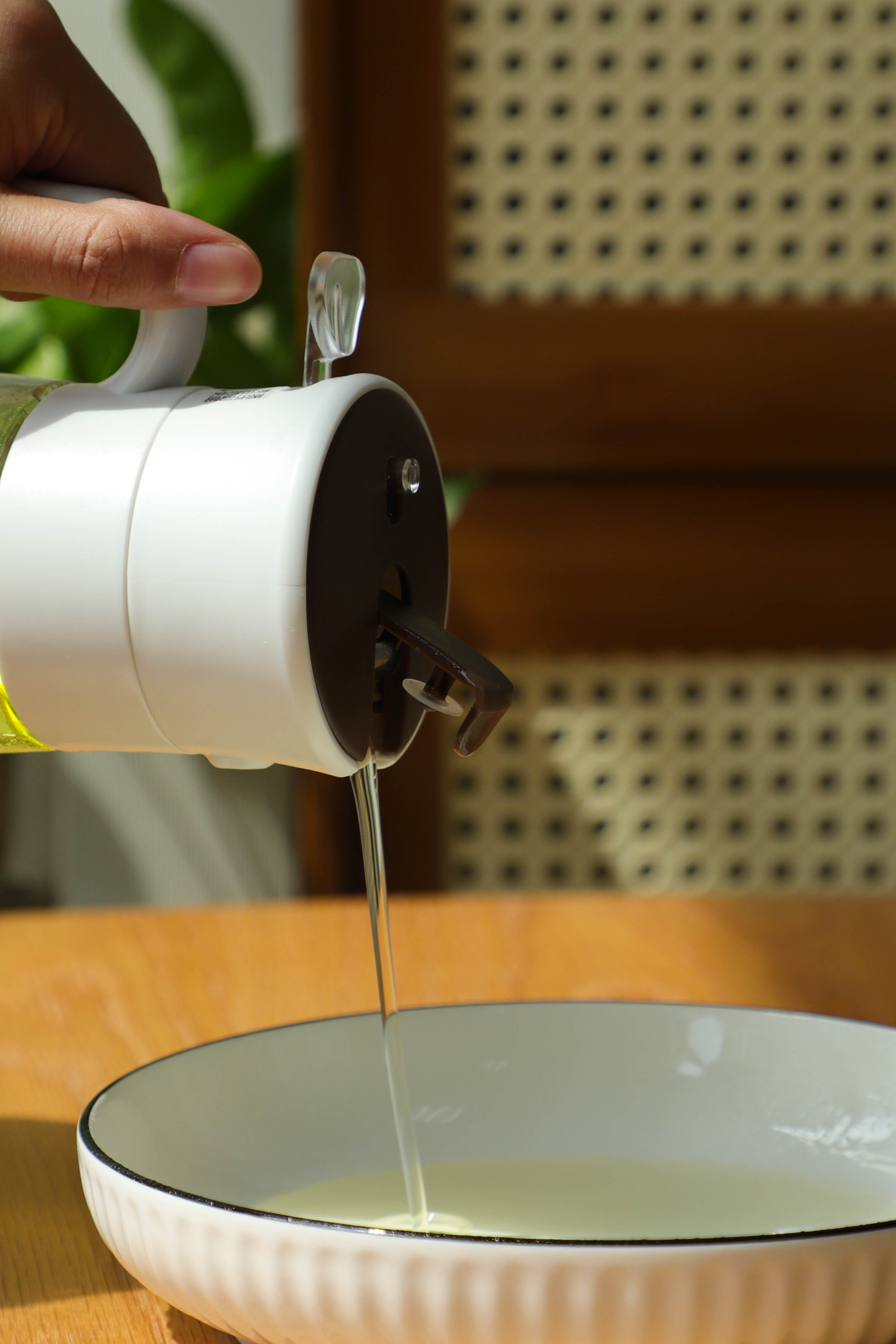 2-In-1 Oil Dispenser&Spray Bottle 