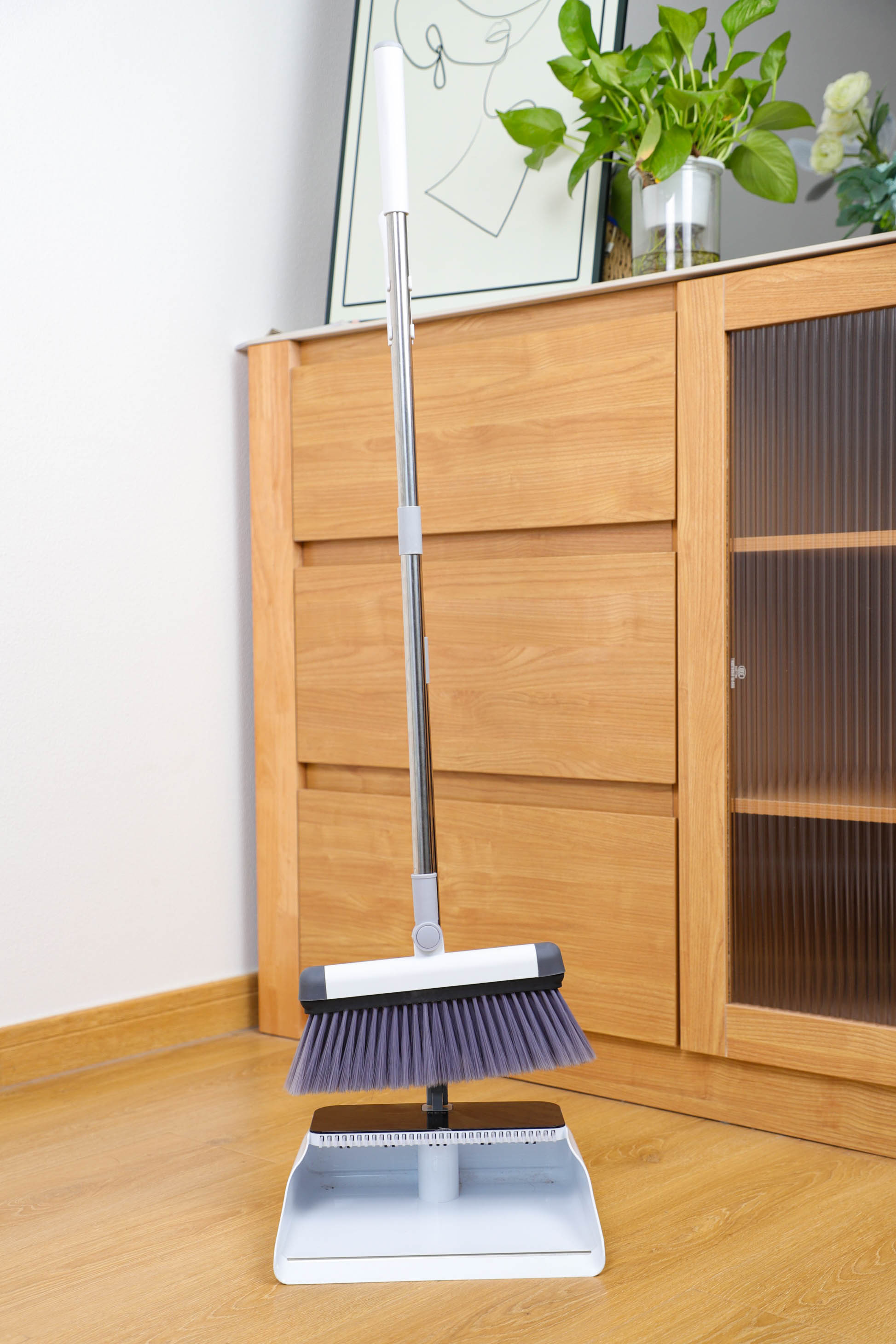 Retractable Broom & Dustpan Combo