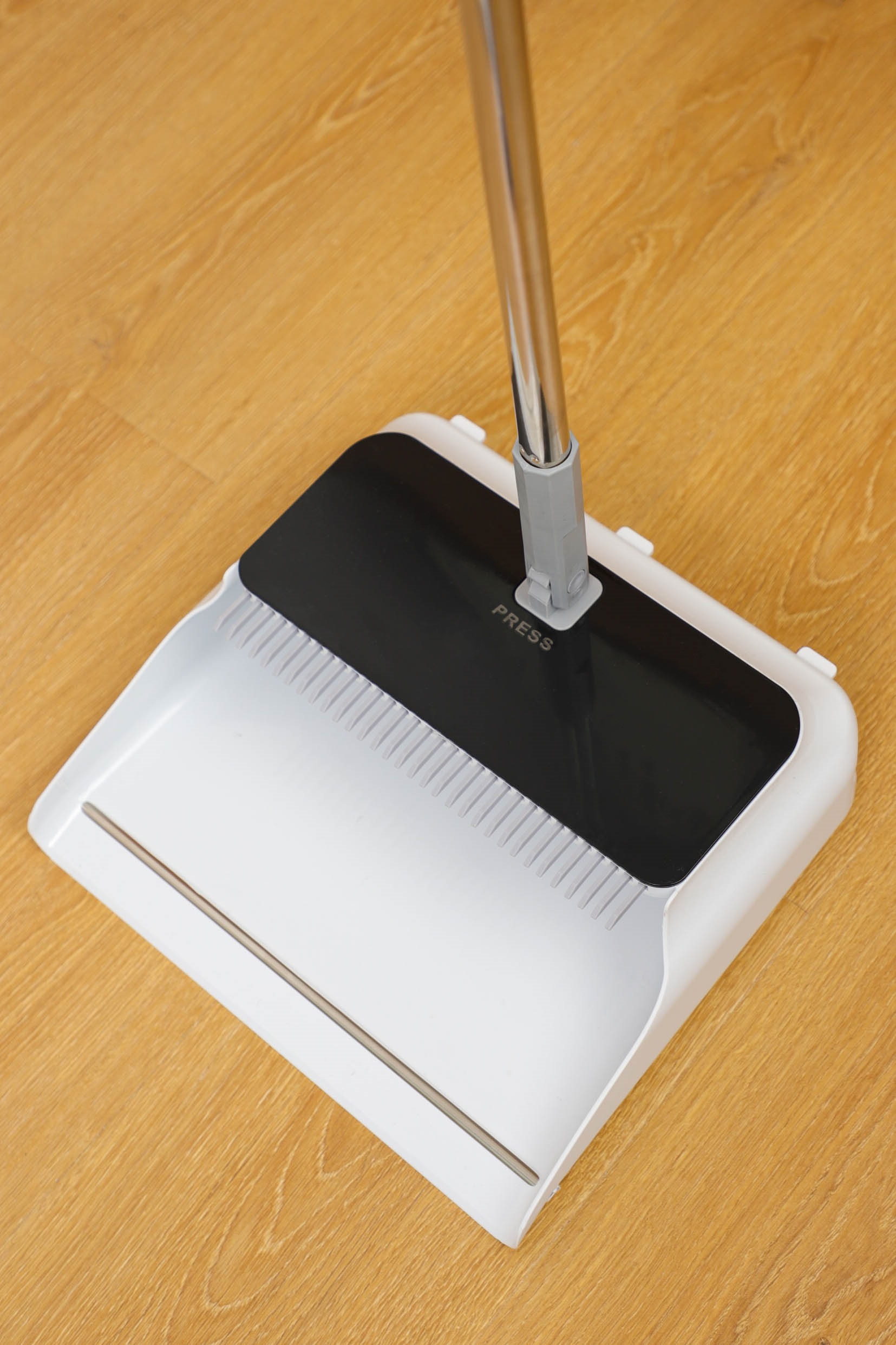 Retractable Broom & Dustpan Combo