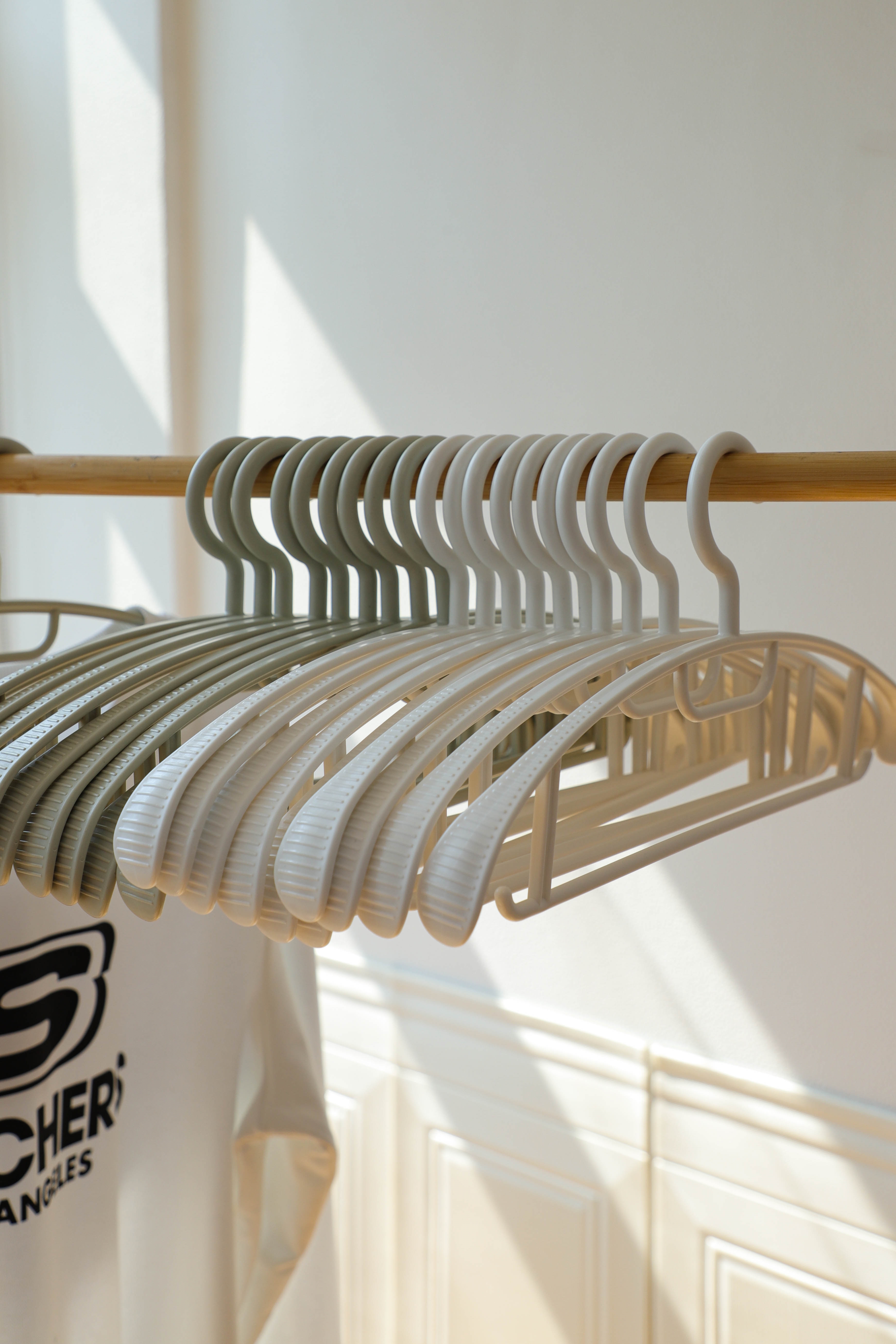 Traceless Clothes Hanger      