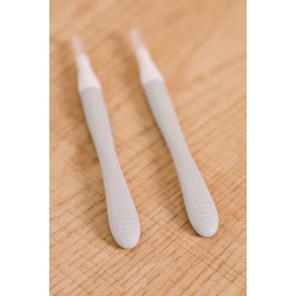 Portable Interdental Brush   