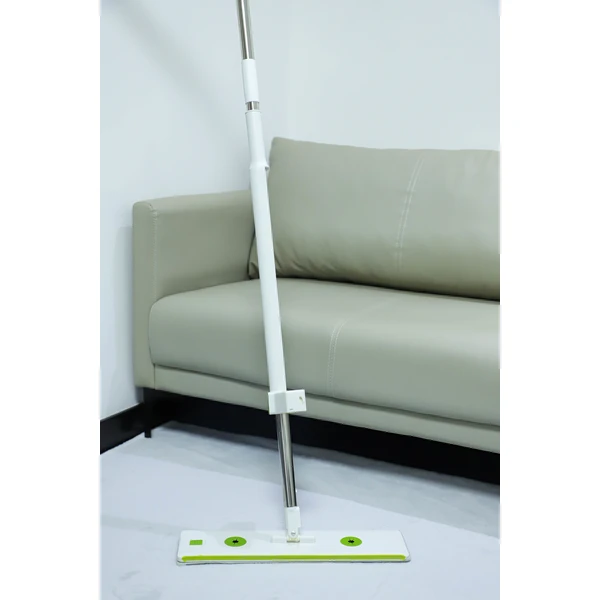 Self-Clean Flat Mop