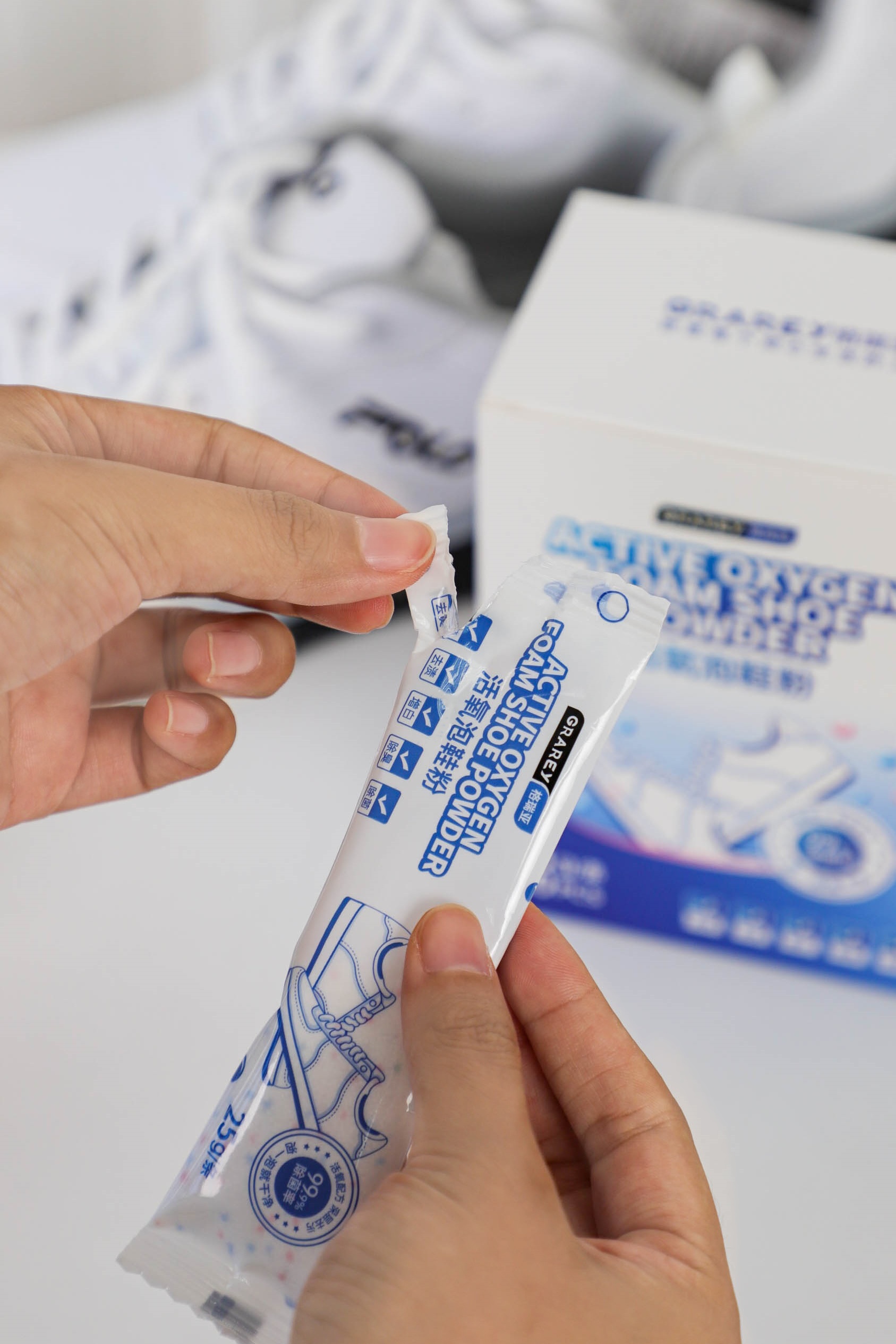 Active Oxygen Foam Shoe Powder