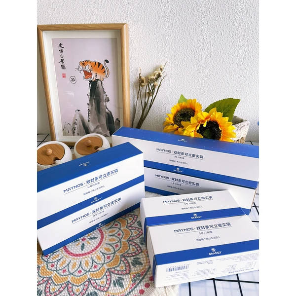 Double Seal Stand-Up Compact Bags