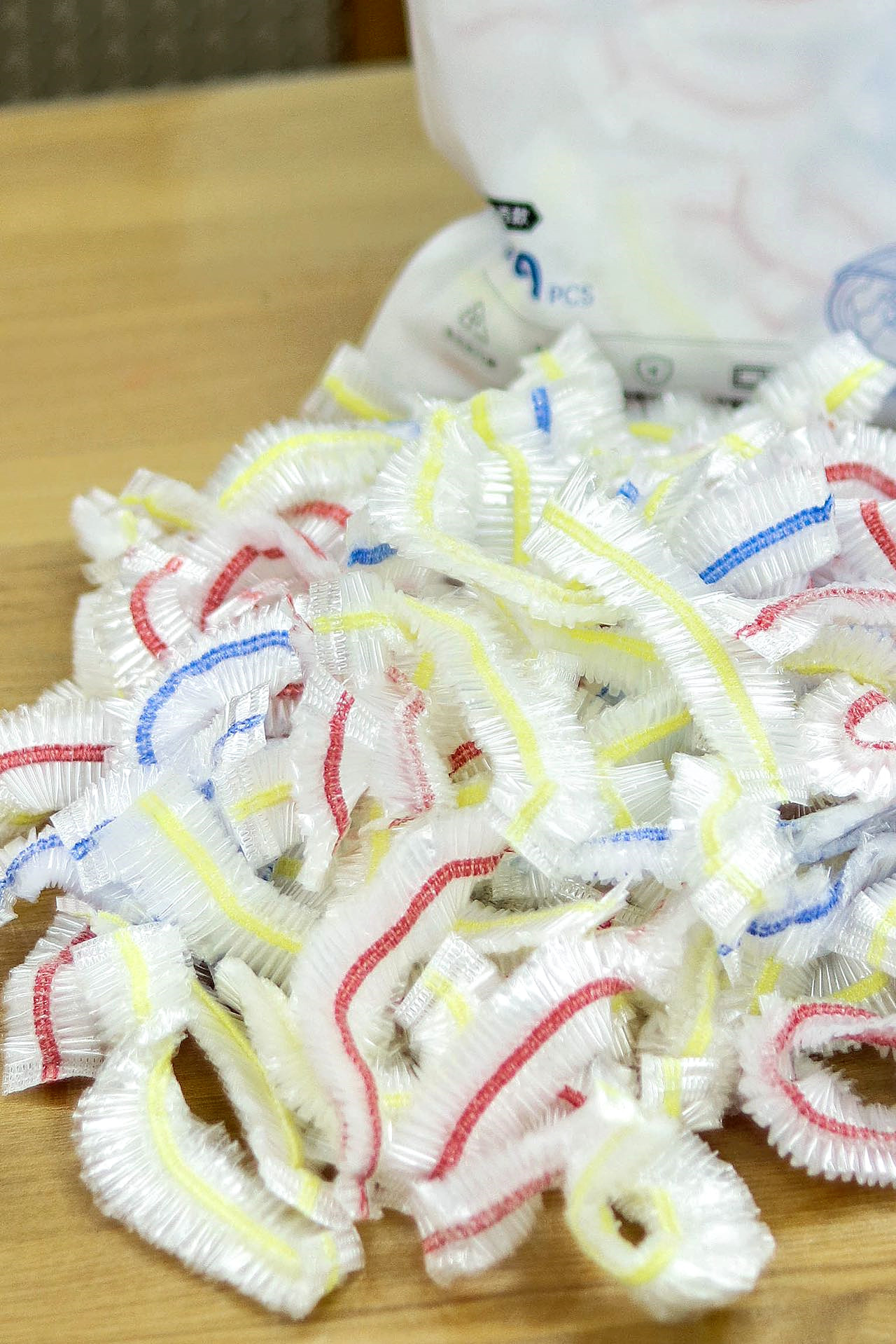 Tear-free Plastic Wrap Cover