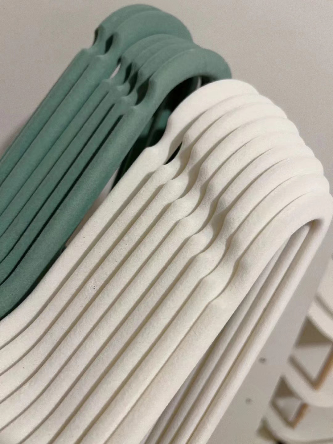 Velvet Non-Slip Hanger 