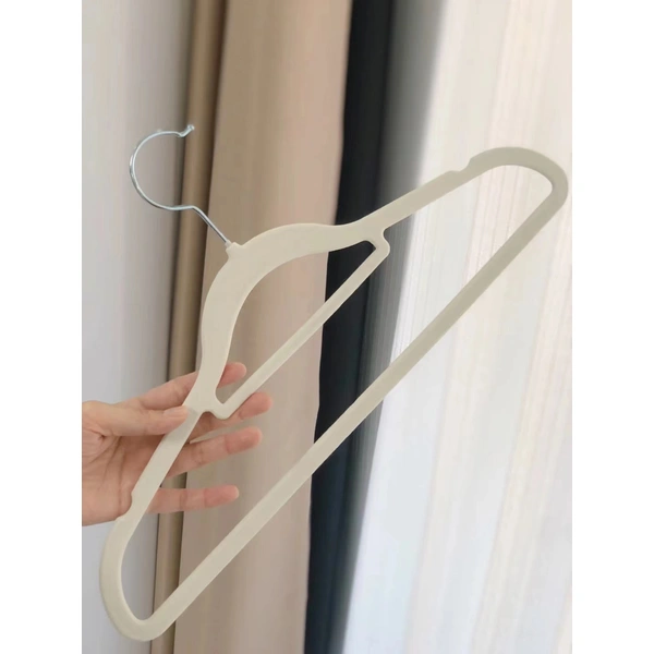 Velvet Non-Slip Hanger 