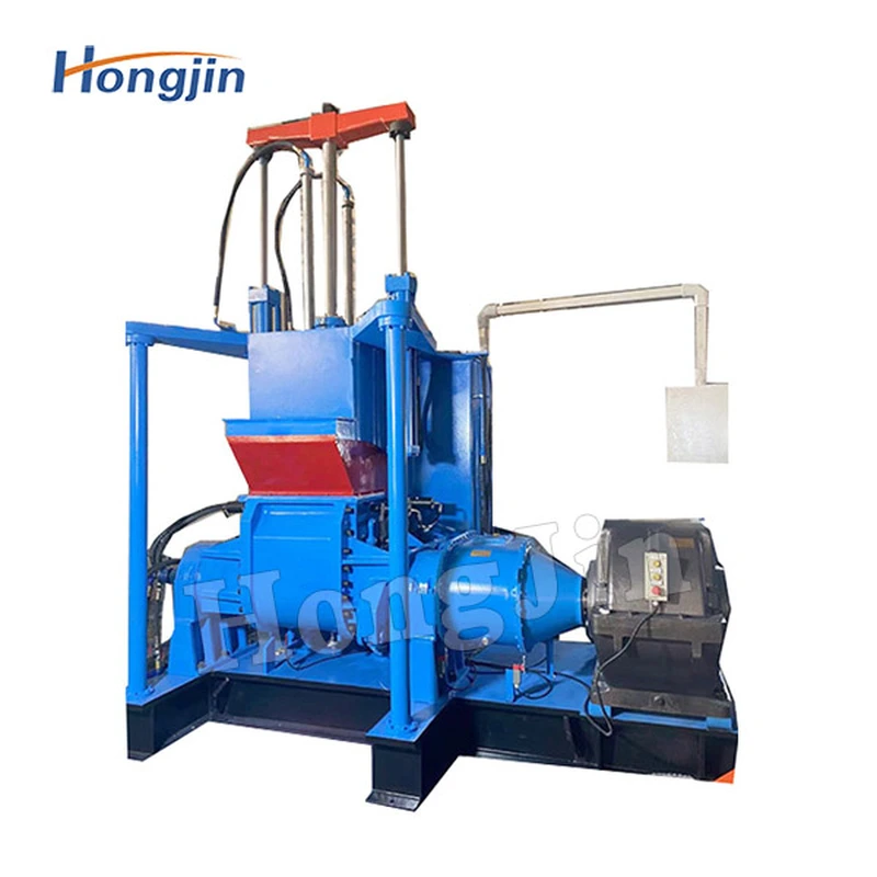 Rubber kneading machine