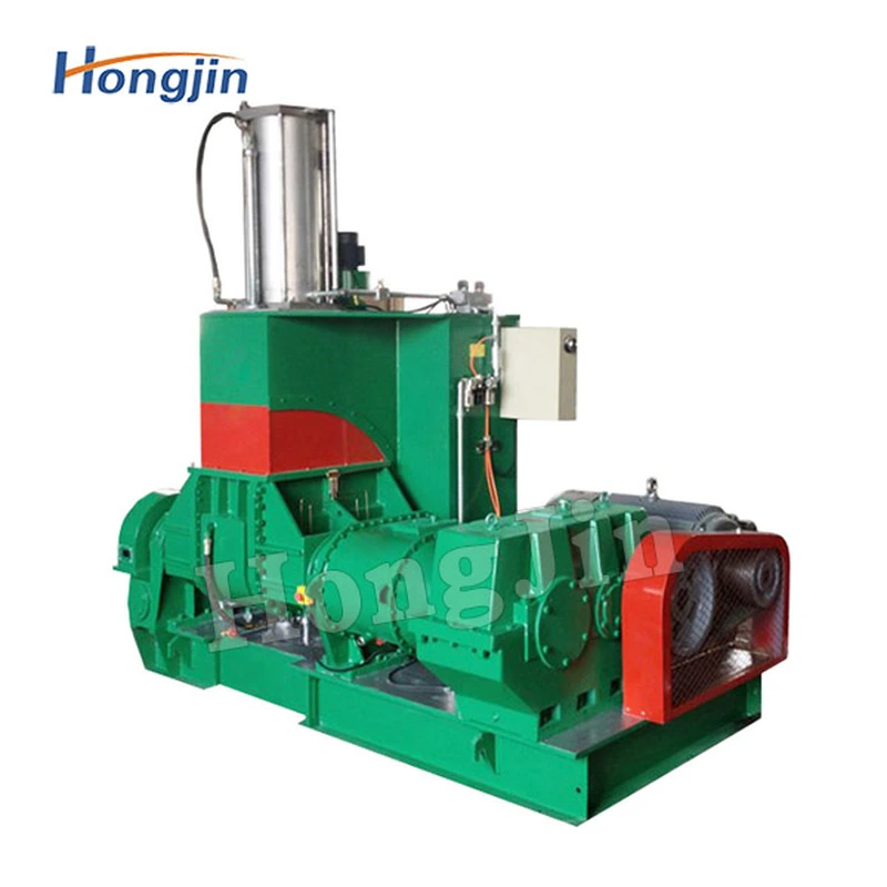 Pressurized kneading machine