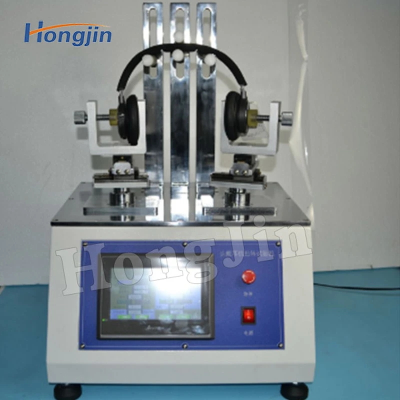 Headphone rotation plug-in test machine