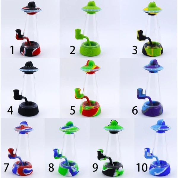 The new UFO silicon bong  is made of food-grade silicone material