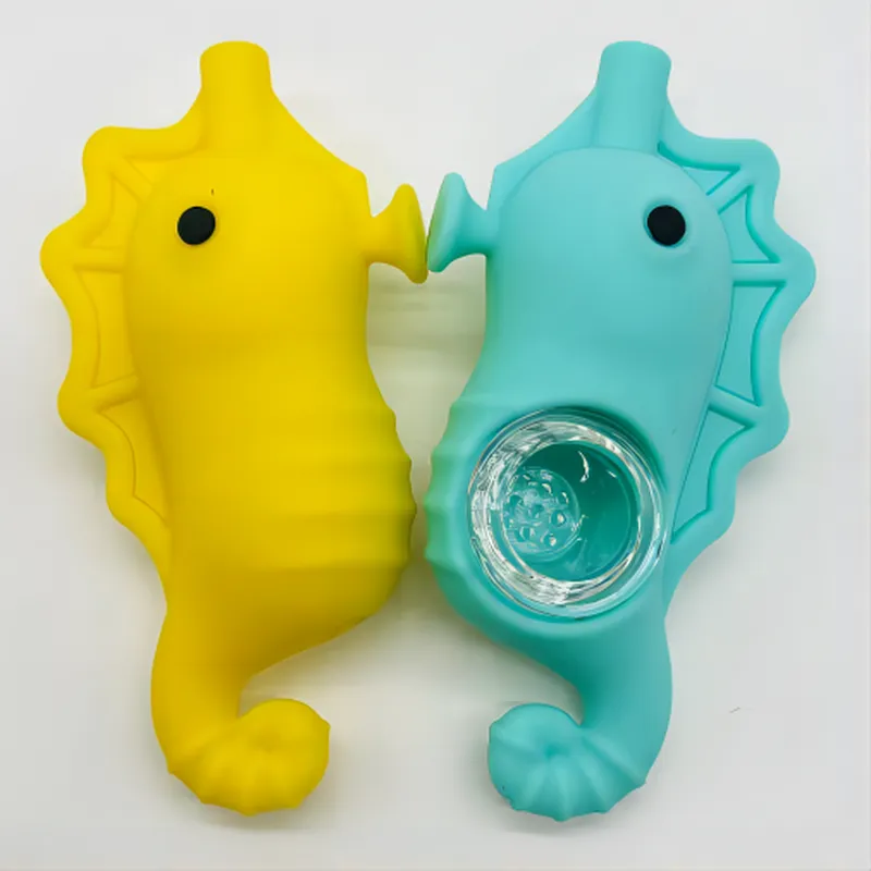 China Wholesale Glass Smoking Animal Shaped Tobacco   Silicone Pipe