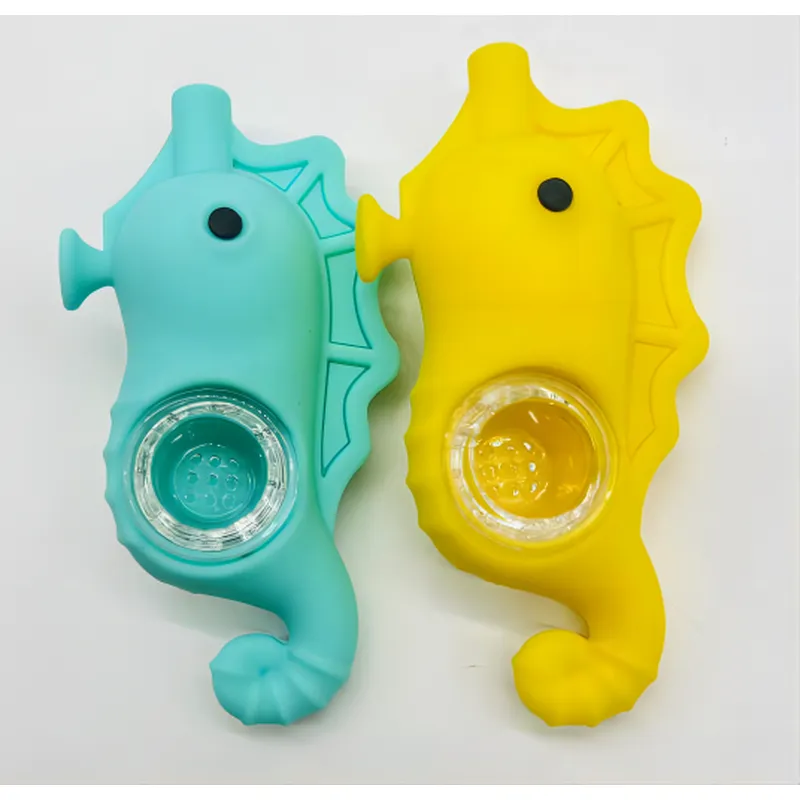 China Wholesale Glass Smoking Animal Shaped Tobacco   Silicone Pipe