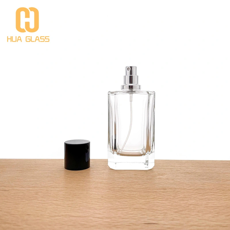 Frasco de perfume cuadrado de 100ml con tapa negra  