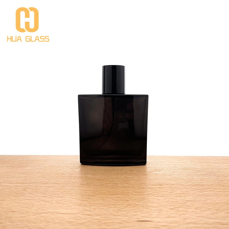 Frasco de perfume de vidrio negro cuadrado de 50 ml para hombres  