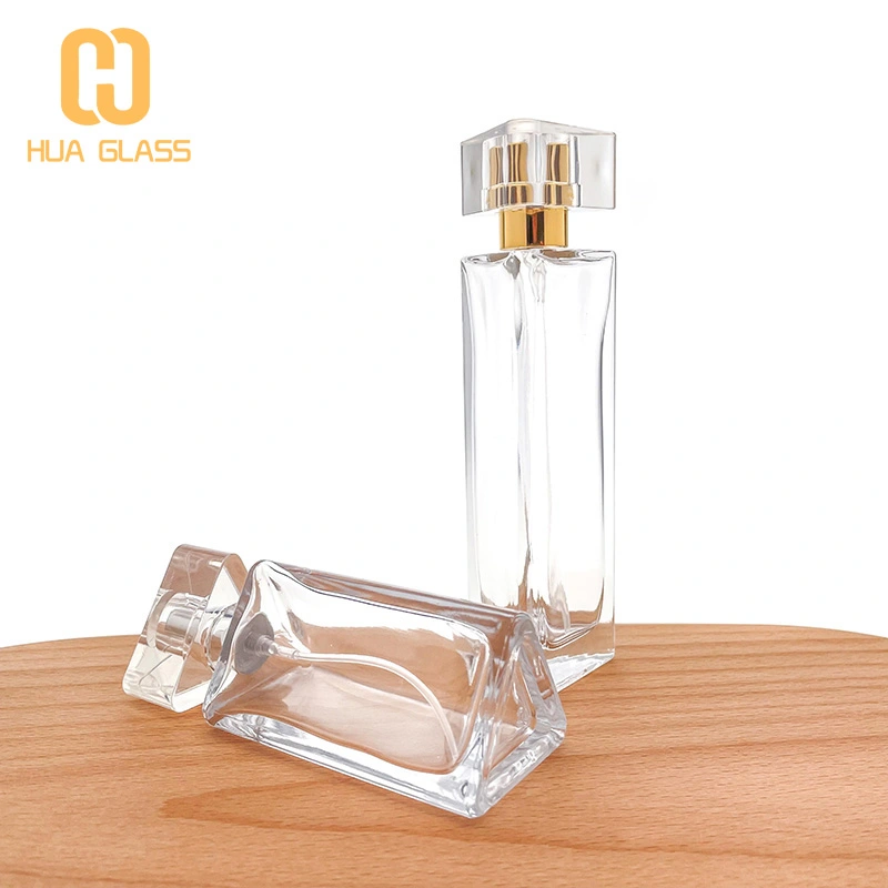 شكل مثلث 30 مل 50 مل زجاجة رذاذ عطر زجاجي شفاف