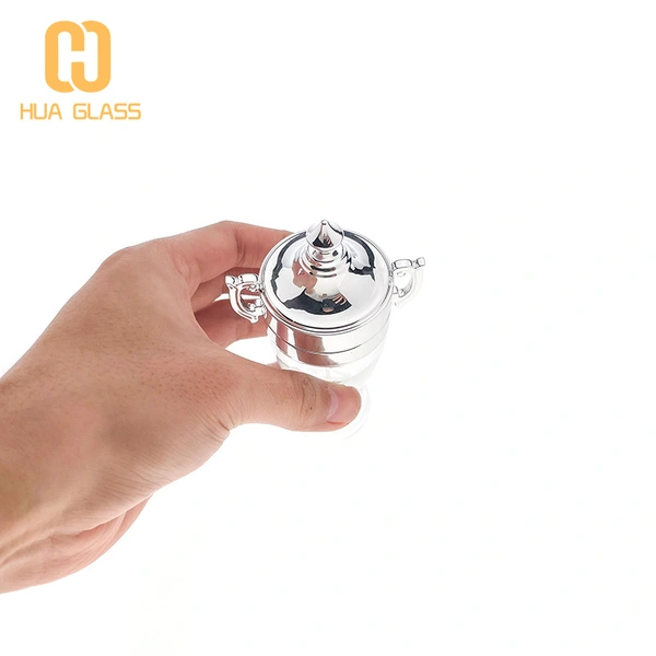 Bouteille de parfum en verre de conception de marque de forme de trophée personnalisée 50 ml