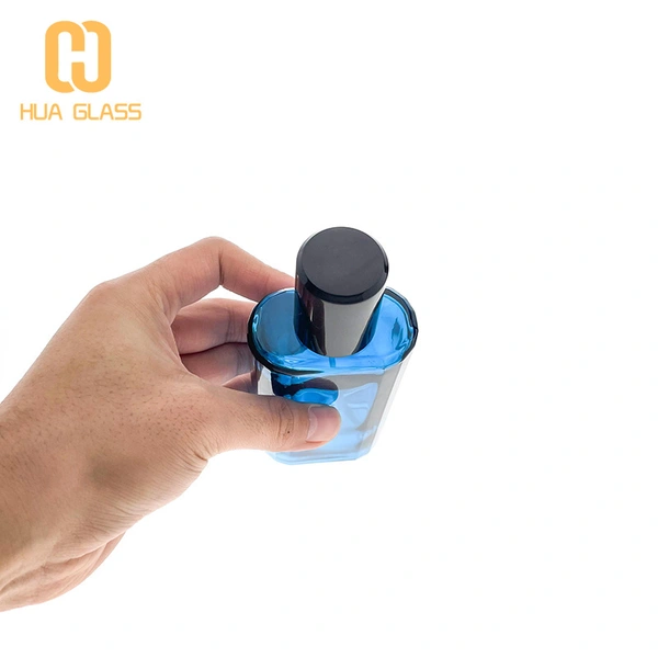 fabricante de botellas de perfume oem odm 70ml 125ml botella de perfume de vidrio