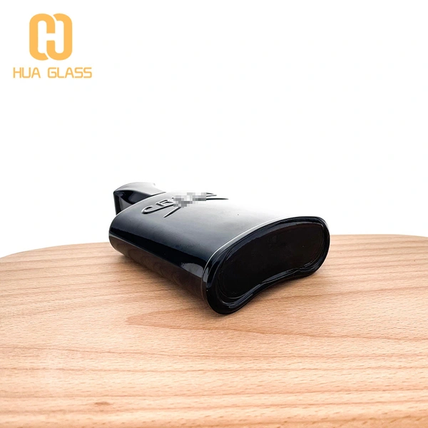 زجاجة عطر كريد من مصنع العبوات الزجاجية