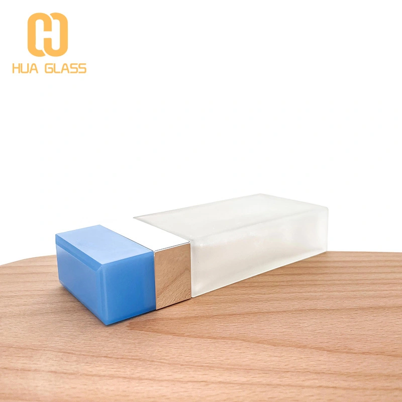 زجاجة عطر مستطيلة من الزجاج المتجمد قوارير زجاجية مخصصة للعطور