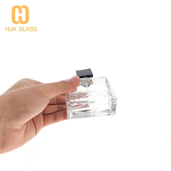 Relieve cuneiforme exótico de forma cuadrada plana de 50 ml