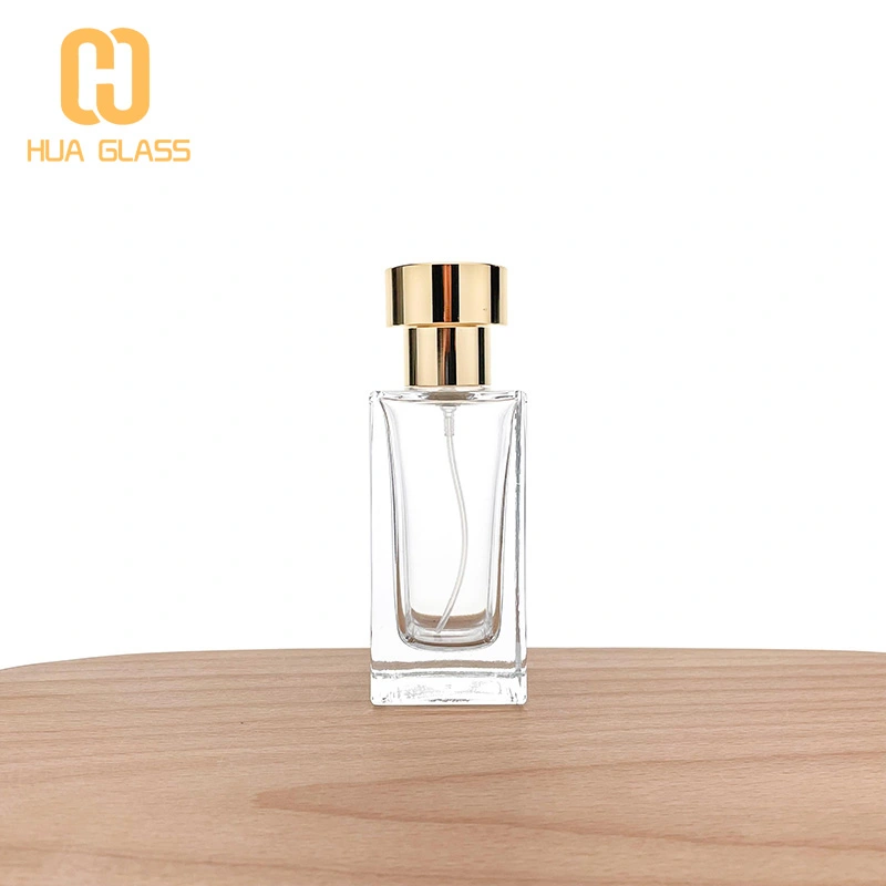 زجاجة عطر جديدة مخصصة 50 مللي زجاج مربع غطاء سبائك الزنك زجاجة عطر