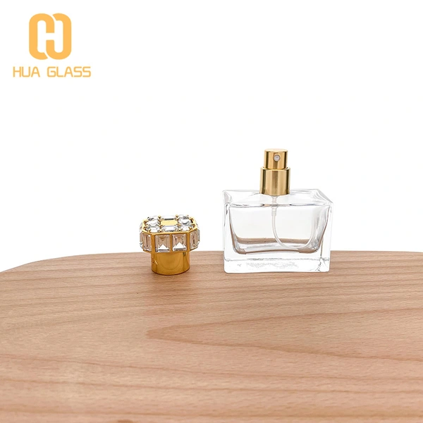 زجاجة عطر 30 مل زجاجة عطر تجعيد مع غطاء سبائك الزنك الماس