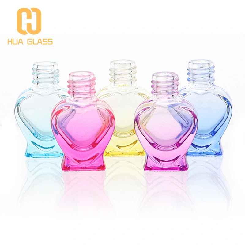 Bouteille de parfum de bouteille de désodorisant de voiture en forme de coeur coloré de 4 ml 8 ml suspendue