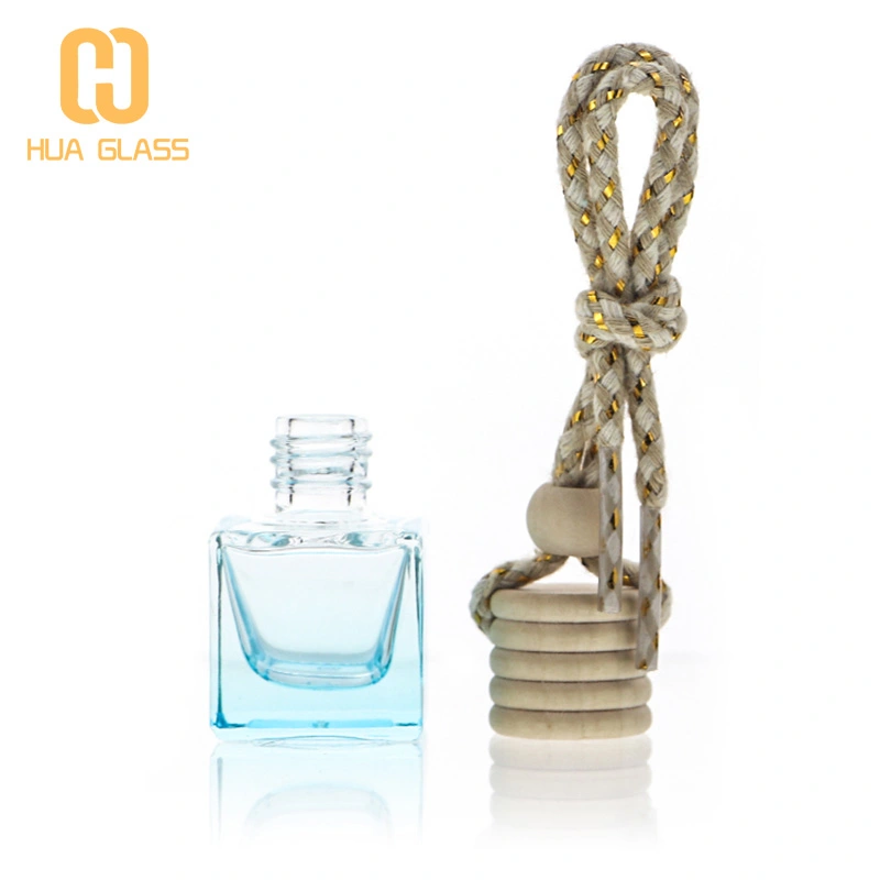 Bouteilles de diffuseur de voiture vides carrées colorées de 8 ml