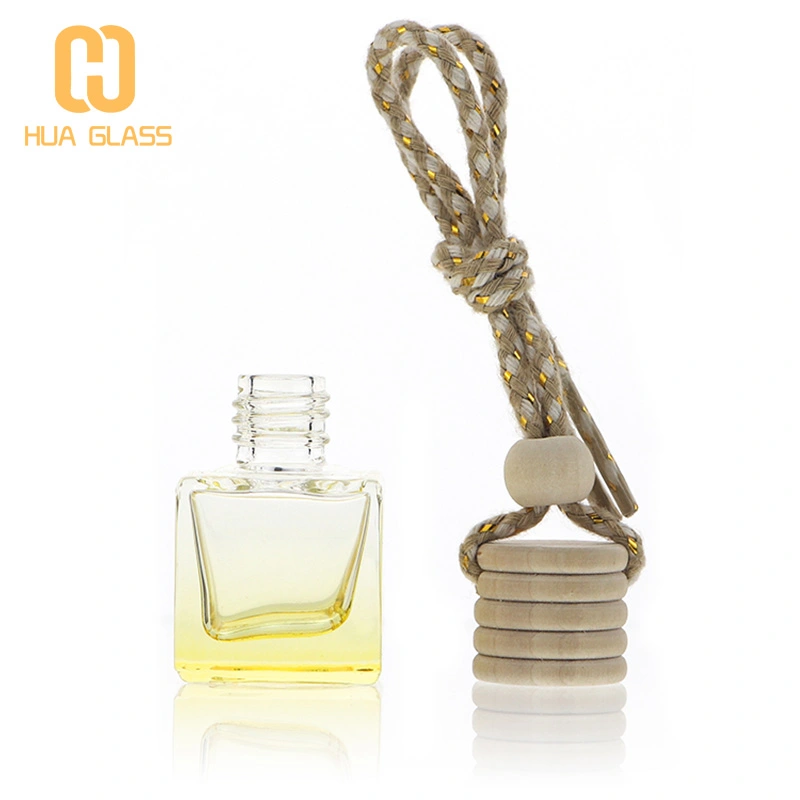 Bouteilles de diffuseur de voiture vides carrées colorées de 8 ml