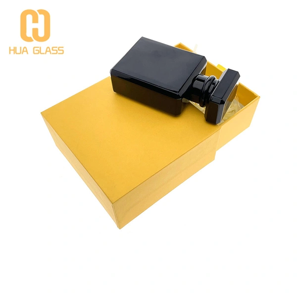 Flacon de parfum noir chanel 50ml 100ml avec boîte