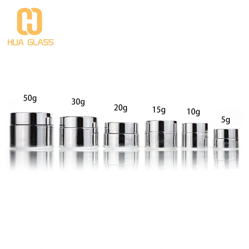 ensemble de bouteilles en verre cosmétique plaqué or et ruban  