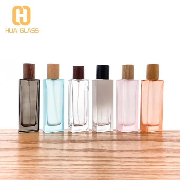 2022 nouveau design bouteille de parfum en verre de cylindre de 50 ml avec bouchon à bille  