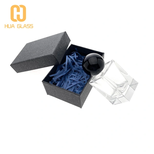 Flacon de parfum en verre poli de 30 ml avec boîte