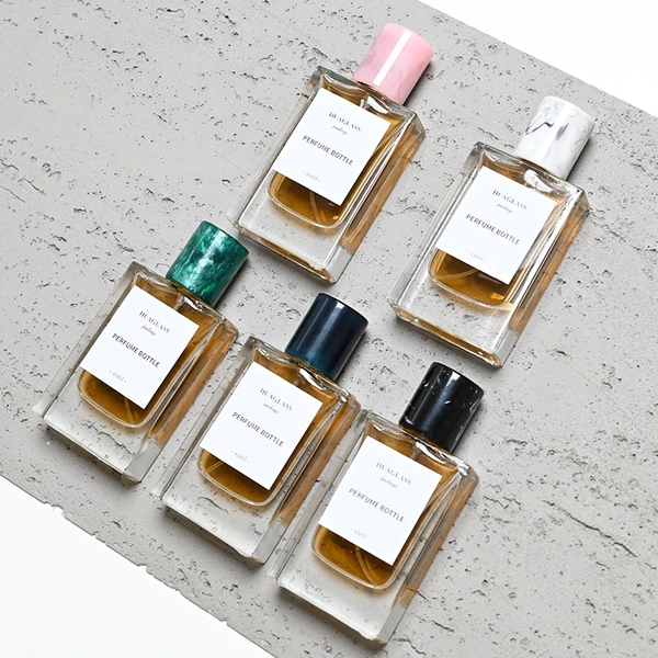 Frasco de perfume de 30ml y 50ml