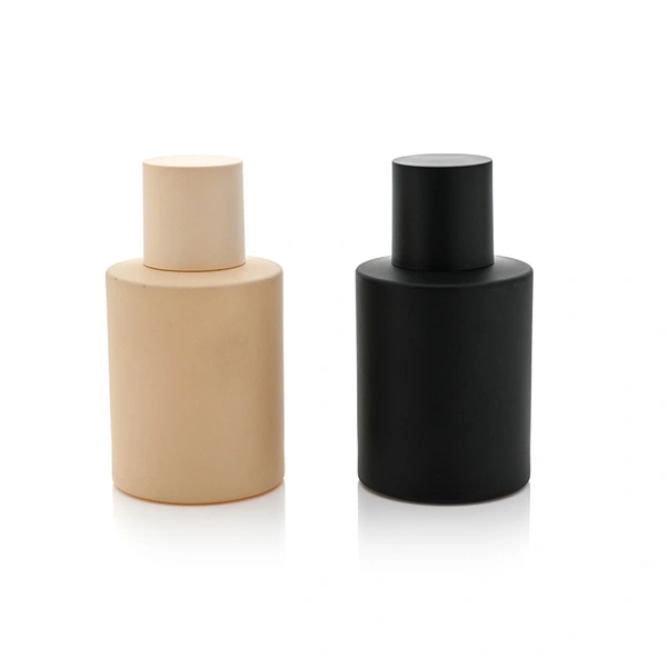 Frasco de perfume redondo beige negro mate de vidrio de 50 ml con tapa  
