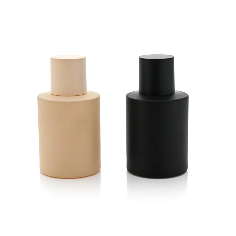 Frasco de perfume redondo beige negro mate de vidrio de 50 ml con tapa  